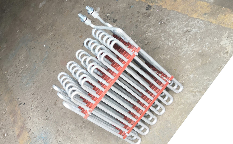 HR500雙級活塞推料離心機油冷卻器